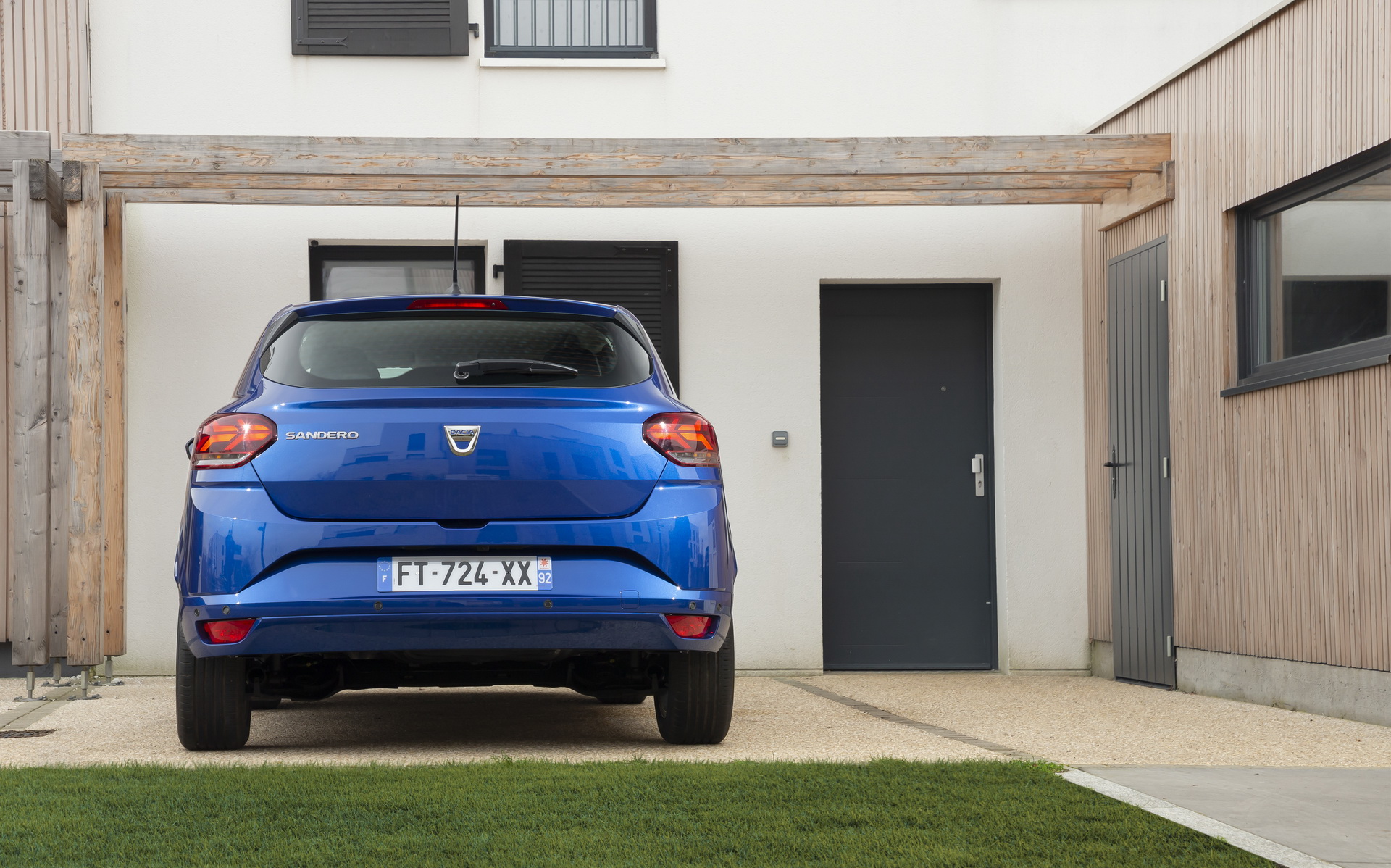 Download 2021 Dacia Sandero - Rear HD Wallpaper 1920x1198 #32