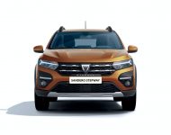 2021 Dacia Sandero Stepway - Front Wallpaper 190x150