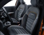 2021 Dacia Sandero Stepway - Interior, Front Seats Wallpaper 190x150