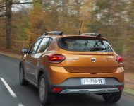 2021 Dacia Sandero Stepway - Rear Wallpaper 190x150