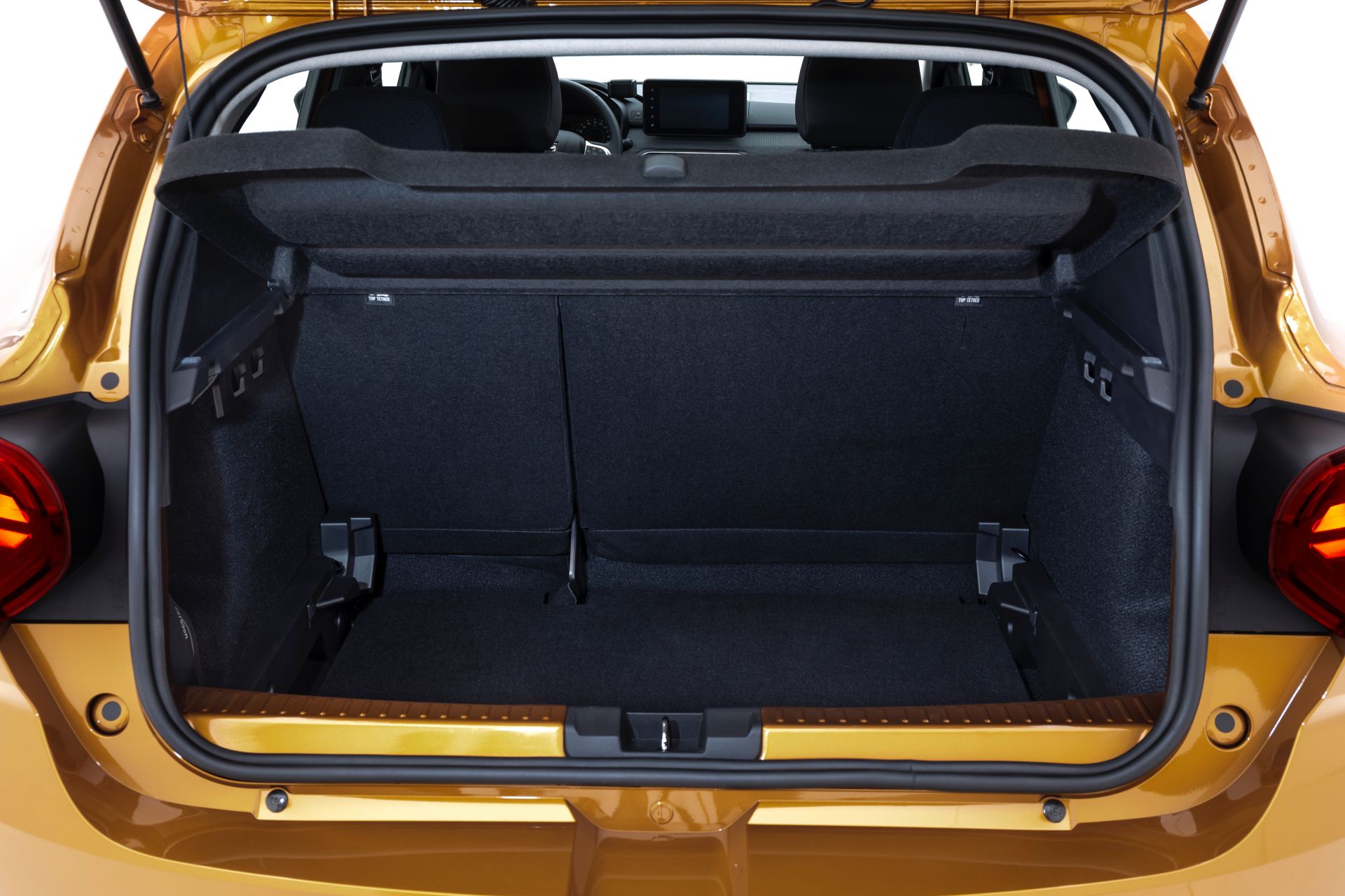 Download 2021 Dacia Sandero Stepway - Trunk HD Wallpaper 1920x1279 #60