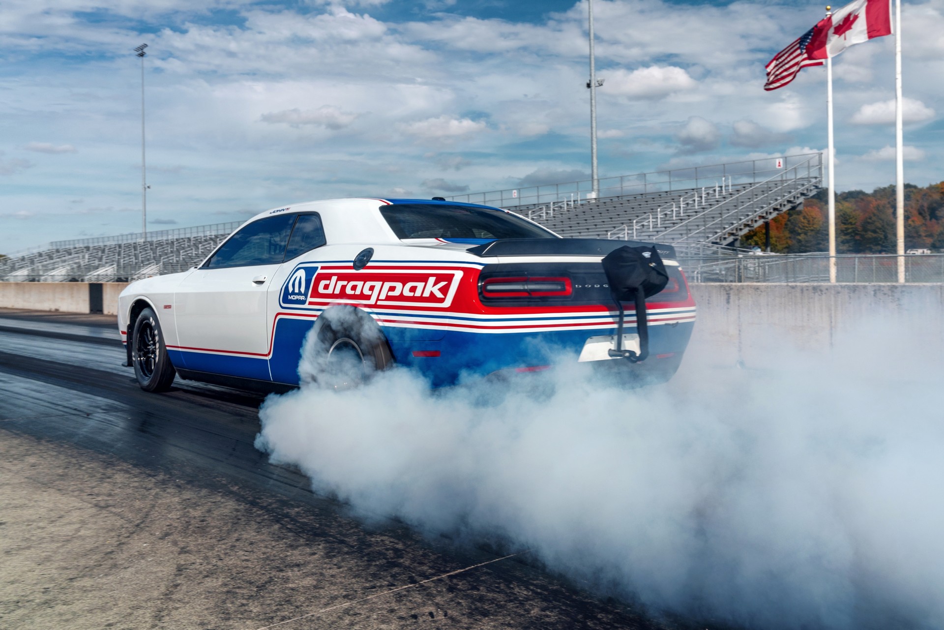 Download 2021 Dodge Challenger Mopar Drag Pak - Burnout HD Wallpaper 1920x1281 #8