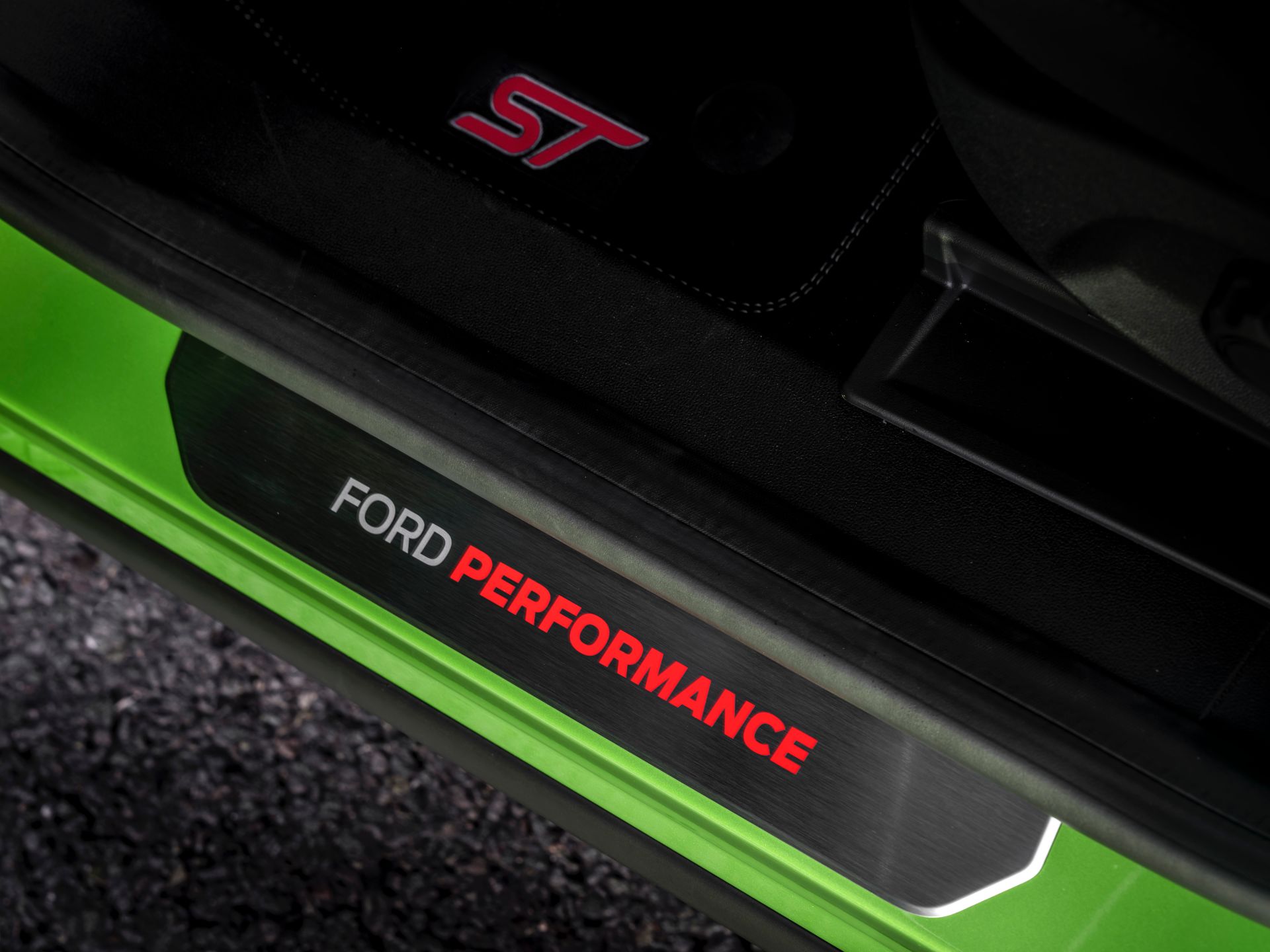 Download 2021 Ford Puma ST - Door Sill HD Wallpaper 1920x1440 #44