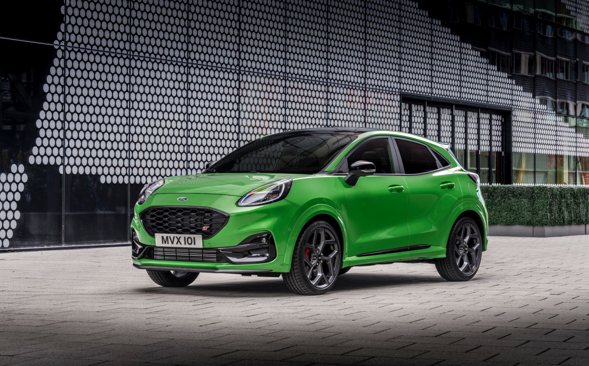 Download 2021 Ford Puma ST - Front Three-Quarter HD Wallpaper 1920x1194 #11