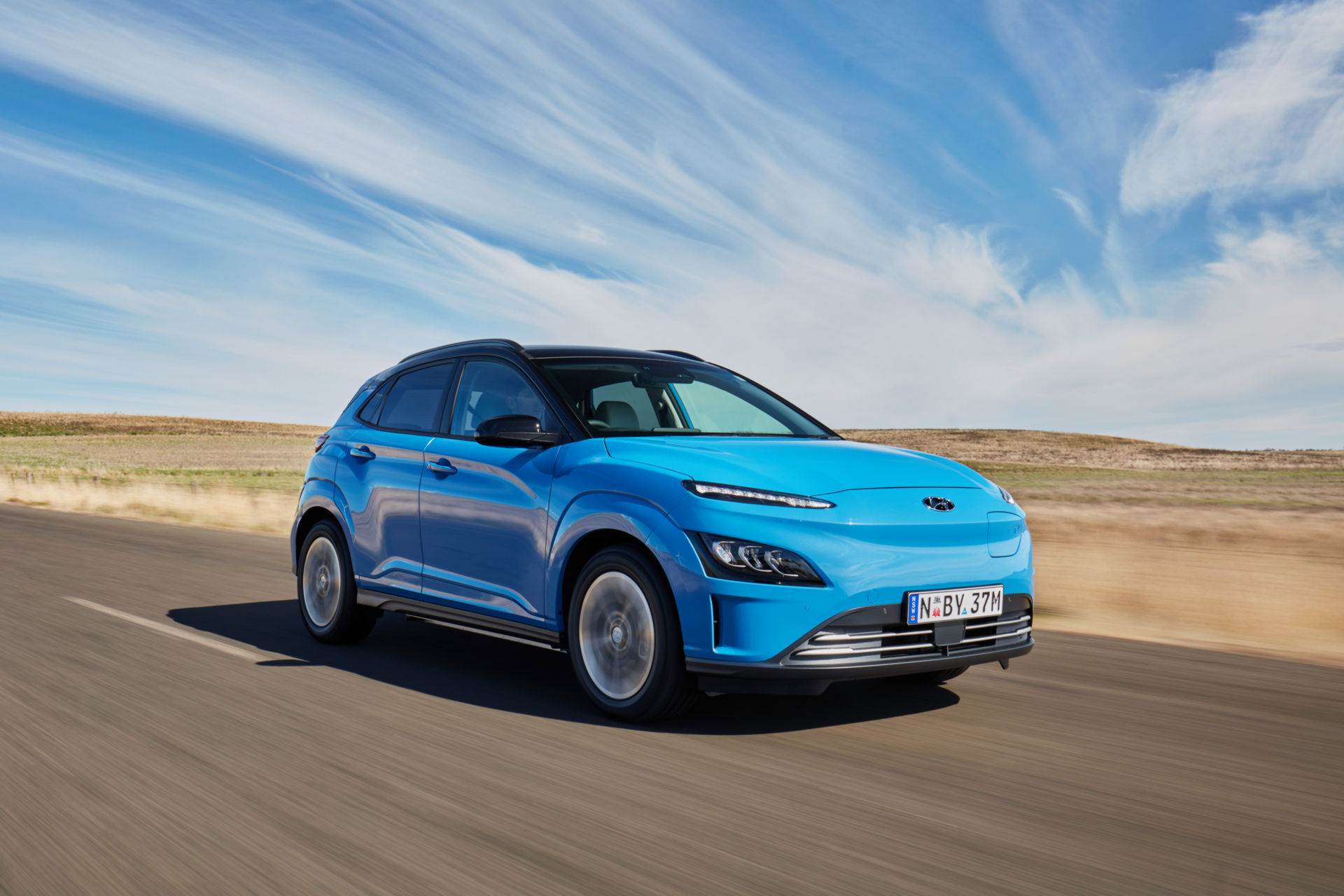 Download 2021 Hyundai Kona Electric - Front Three-Quarter HD Wallpaper 1920x1280 #6