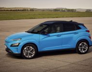 2021 Hyundai Kona Electric - Front Three-Quarter Wallpaper 190x150
