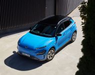 2021 Hyundai Kona Electric - Front Three-Quarter Wallpaper 190x150