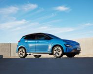 2021 Hyundai Kona Electric - Front Three-Quarter Wallpaper 190x150