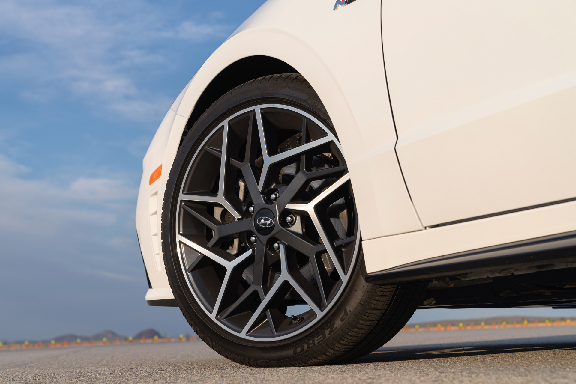 Download 2021 Hyundai Sonata N Line - Wheel HD Wallpaper 1920x1281 #26