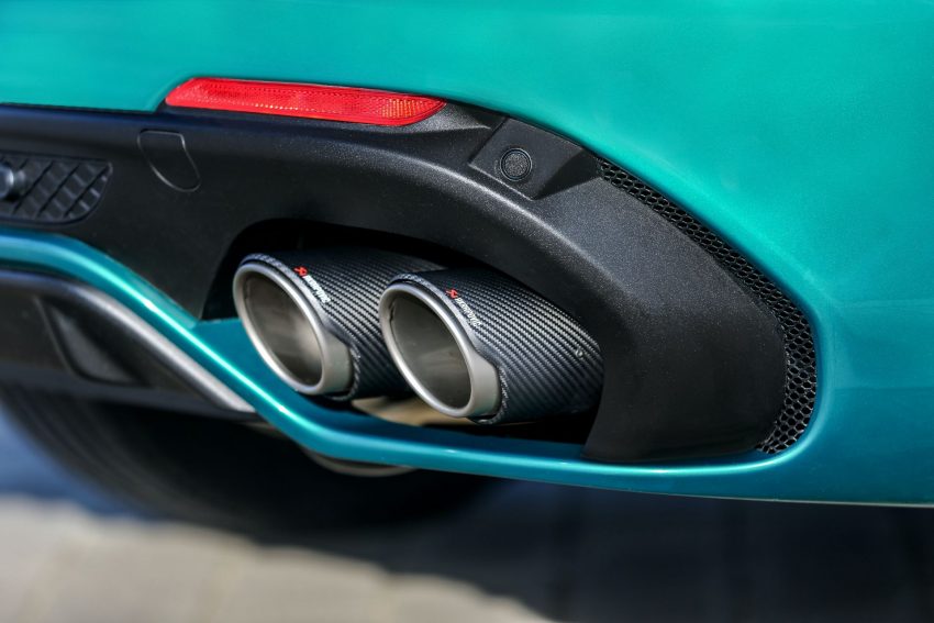 2020 Alfa Romeo Giulia Quadrifoglio - Exhaust Wallpaper 850x567 #27