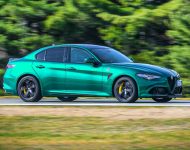 2020 Alfa Romeo Giulia Quadrifoglio - Front Three-Quarter Wallpaper 190x150