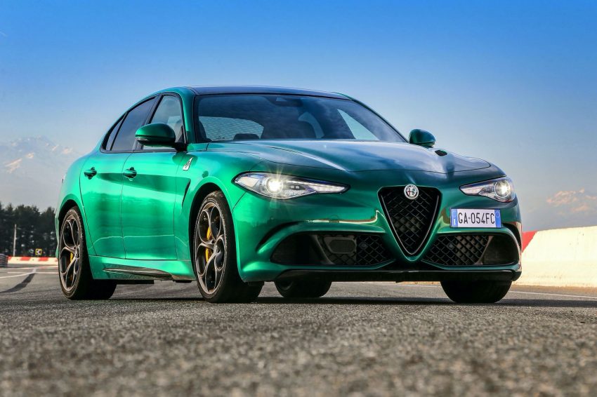2020 Alfa Romeo Giulia Quadrifoglio - Front Wallpaper 850x566 #20