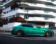 2020 Alfa Romeo Giulia Quadrifoglio - Side Wallpaper 190x150