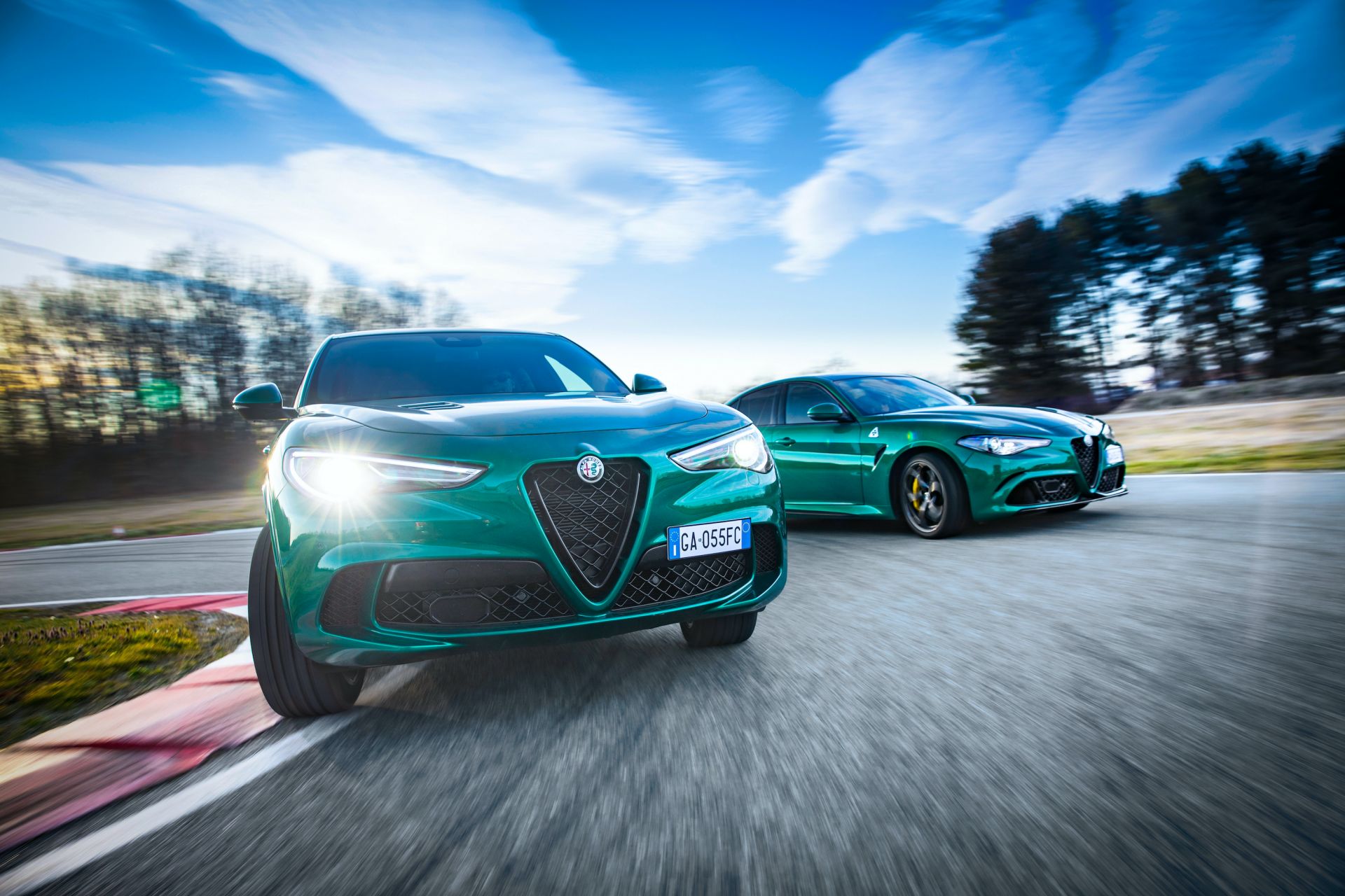 Download 2020 Alfa Romeo Giulia Quadrifoglio and Stelvio Quadrifoglio HD Wallpaper 1920x1280 #9
