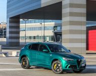 2020 Alfa Romeo Stelvio Quadrifoglio - Front Three-Quarter Wallpaper 190x150
