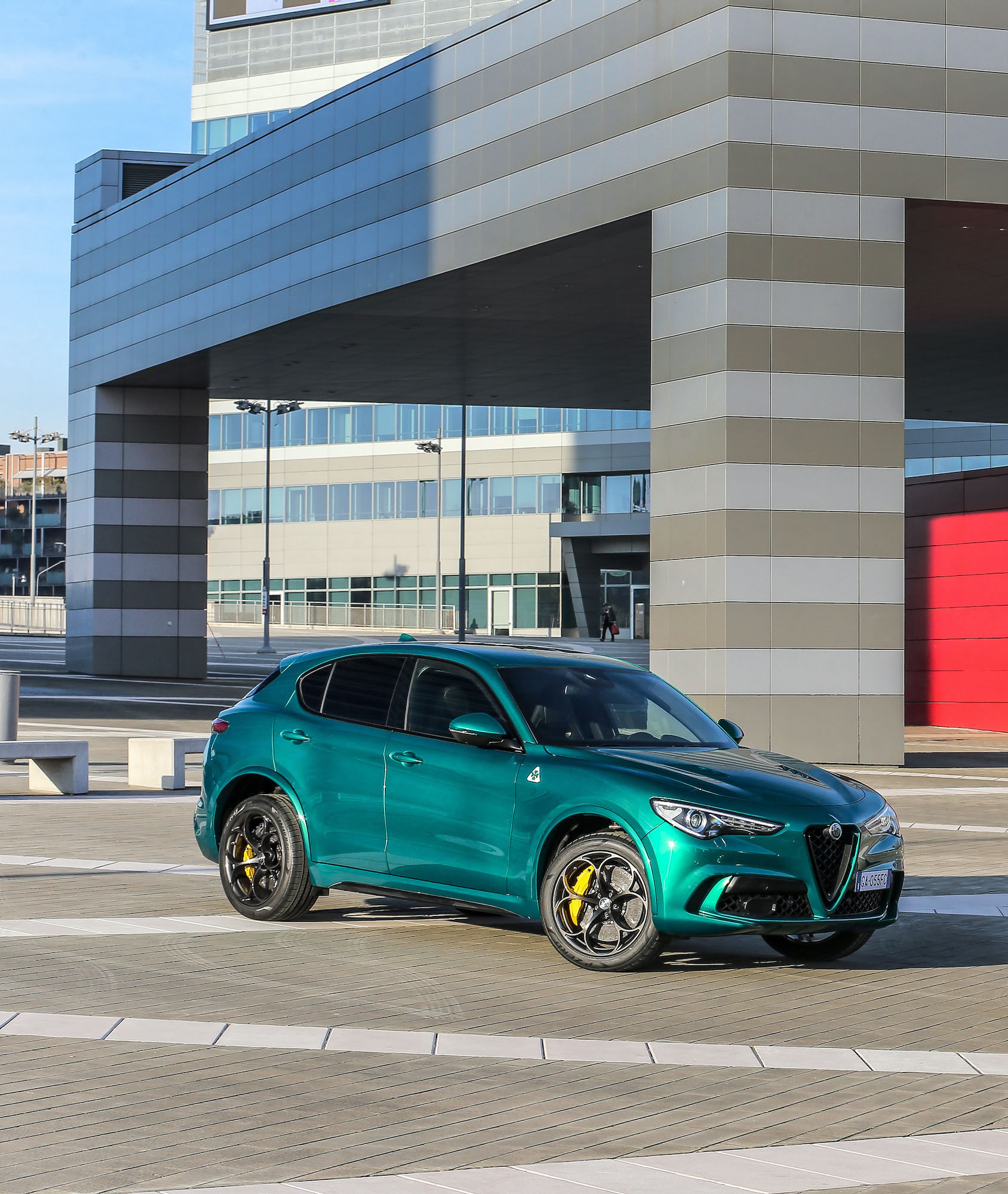 Download 2020 Alfa Romeo Stelvio Quadrifoglio - Front Three-Quarter HD Phone Wallpaper 1688x2001 #12
