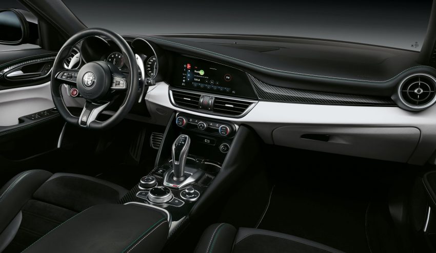 2020 Alfa Romeo Stelvio Quadrifoglio - Interior Wallpaper 850x494 #22