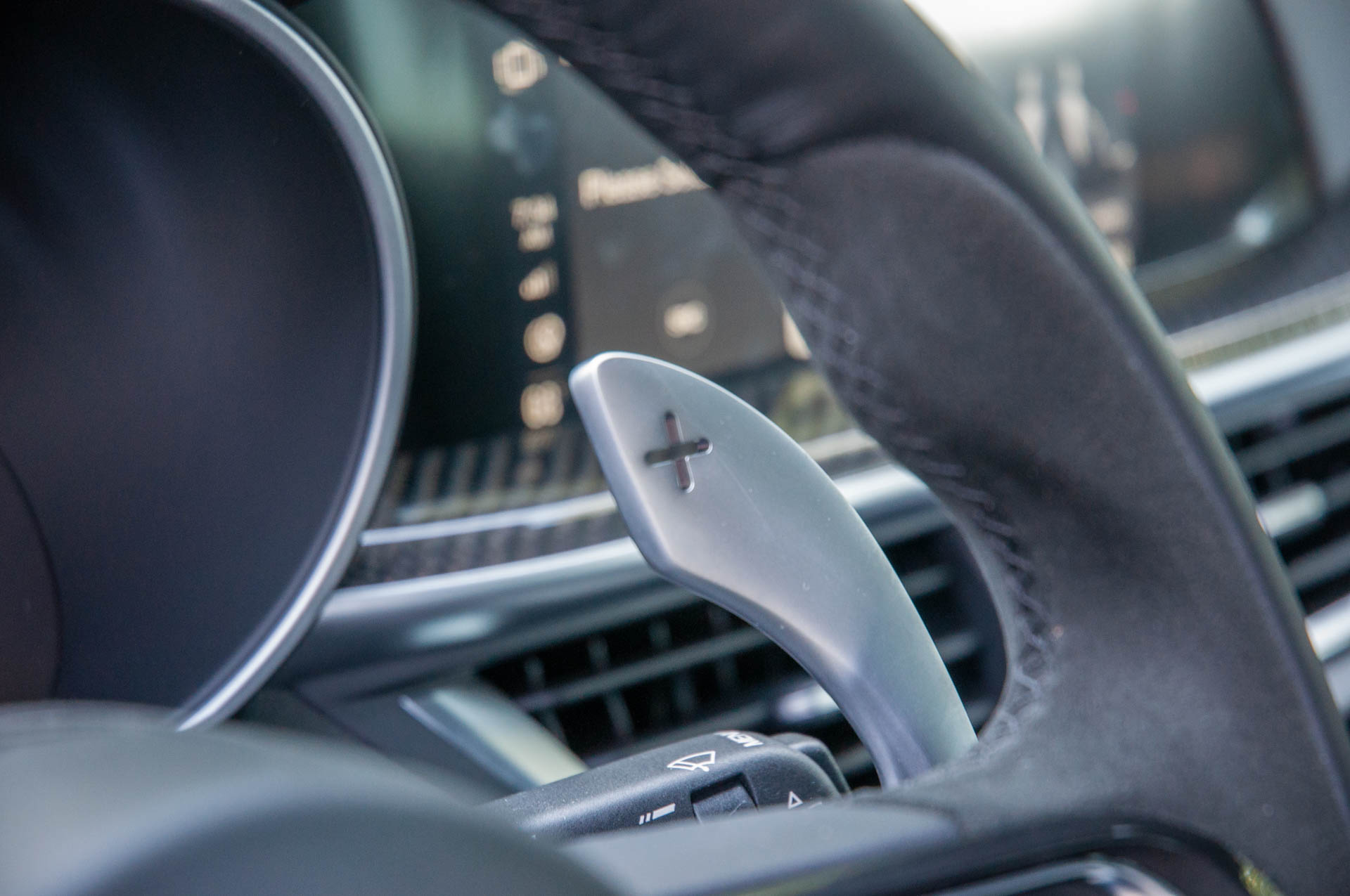 Download 2020 Alfa Romeo Stelvio Quadrifoglio - Paddle Shifters HD Wallpaper 1920x1275 #59