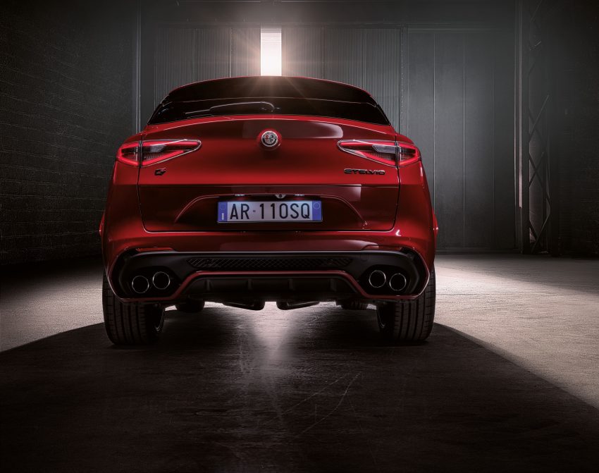 2020 Alfa Romeo Stelvio Quadrifoglio - Rear Wallpaper 850x671 #20