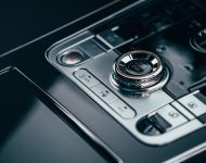 2021 Bentley Flying Spur V8 - Central Console Wallpaper 190x150