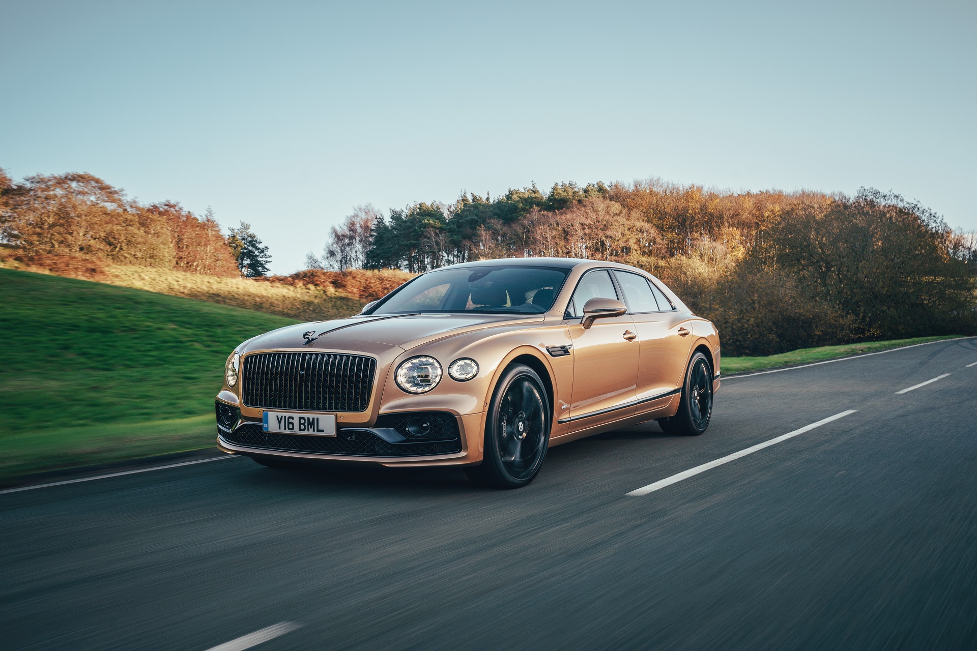 Download 2021 Bentley Flying Spur V8 - Front Three-Quarter HD Wallpaper 1920x1280 #37
