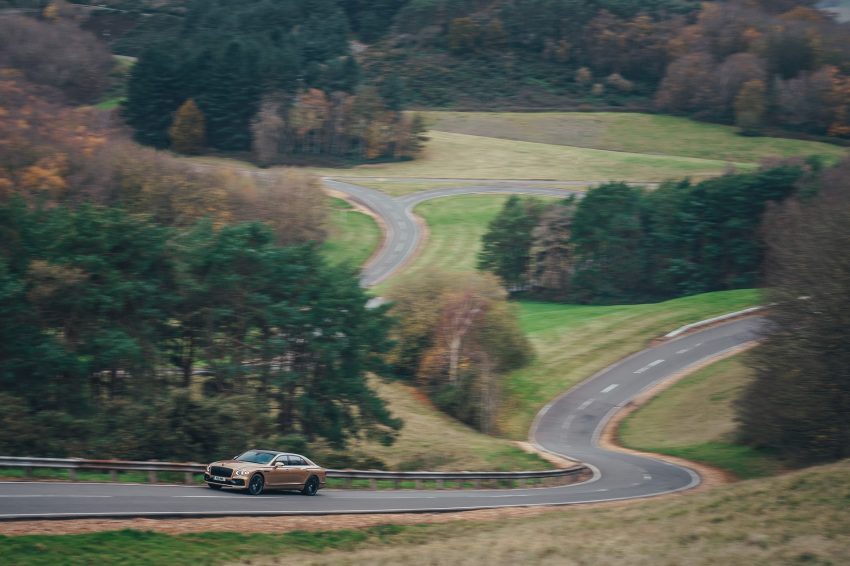 2021 Bentley Flying Spur V8 - Front Three-Quarter Wallpaper 850x566 #55