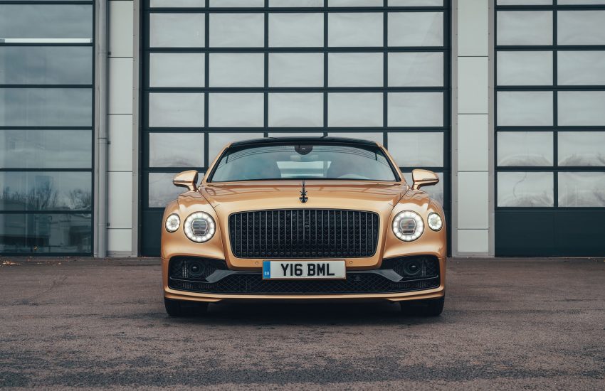 2021 Bentley Flying Spur V8 - Front Wallpaper 850x550 #44