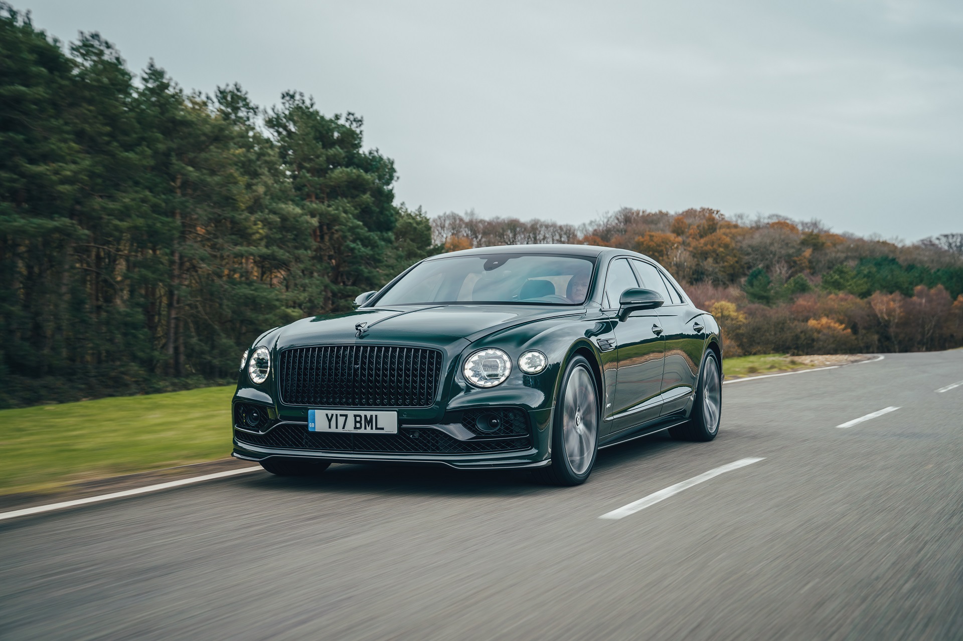 Download 2021 Bentley Flying Spur V8 - Front HD Wallpaper 1920x1279 #21