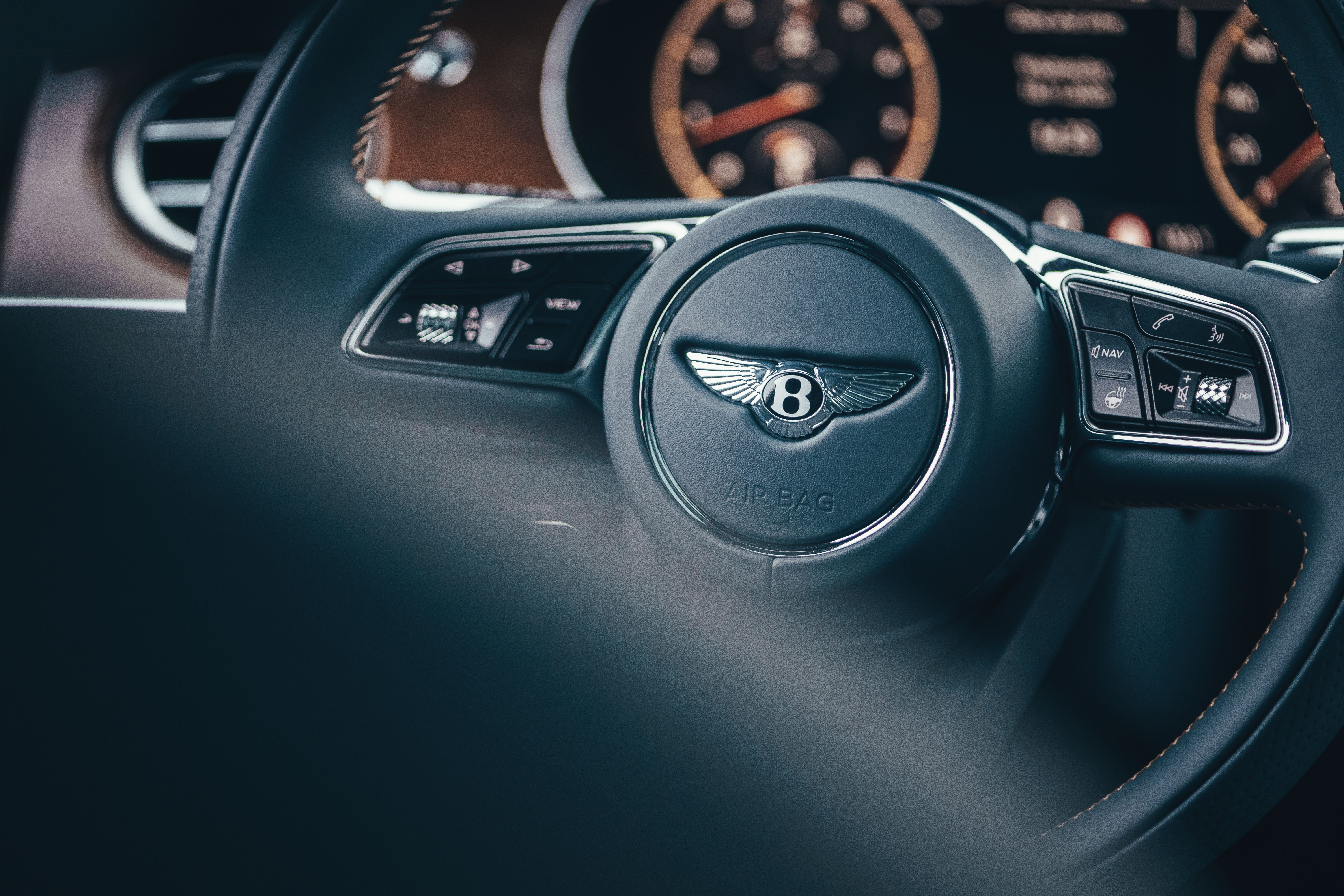 Download 2021 Bentley Flying Spur V8 - Instrument Cluster HD Wallpaper 6000x4000 #69