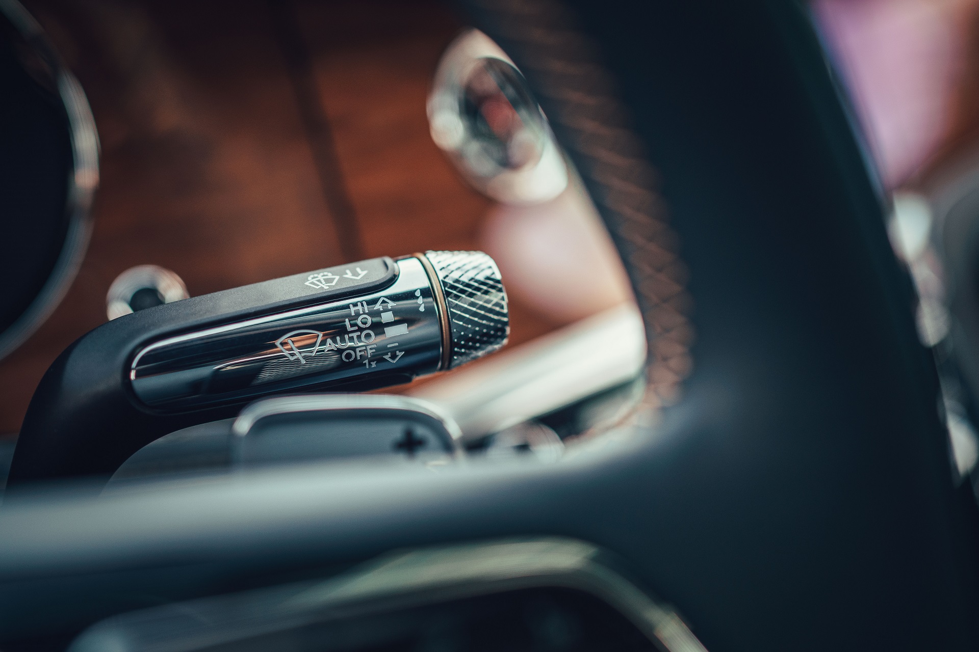 Download 2021 Bentley Flying Spur V8 - Instrument Cluster HD Wallpaper 1920x1280 #68