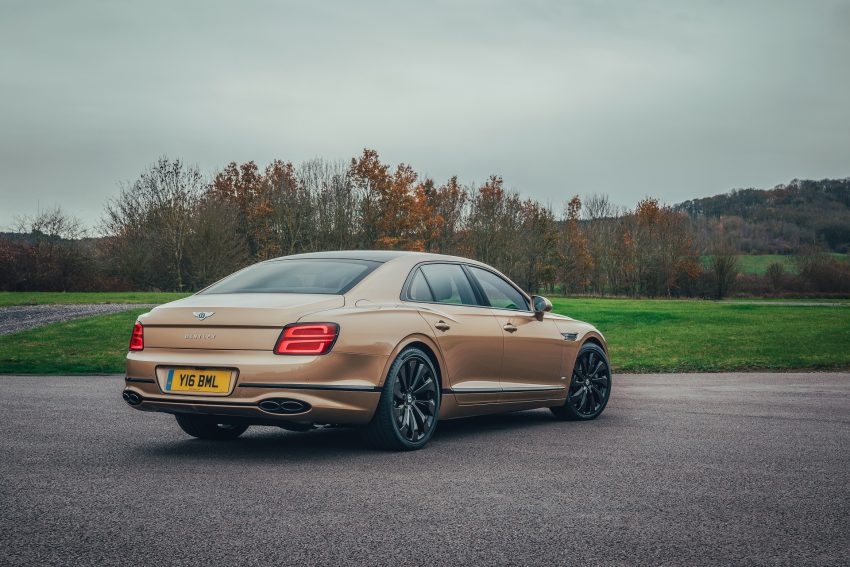 2021 Bentley Flying Spur V8 - Rear Three-Quarter Wallpaper 850x567 #56