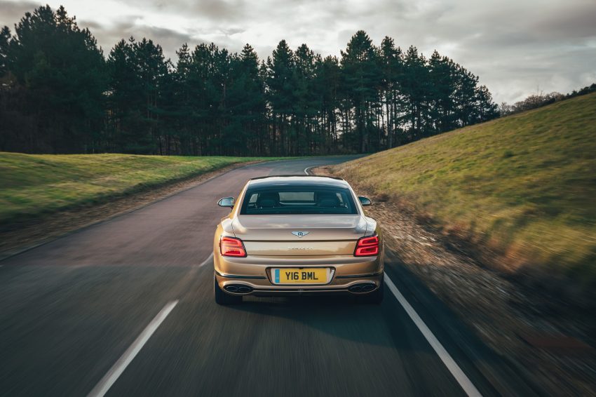 2021 Bentley Flying Spur V8 - Rear Wallpaper 850x566 #59