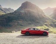 2021 Bentley Flying Spur V8 - Side Wallpaper 190x150