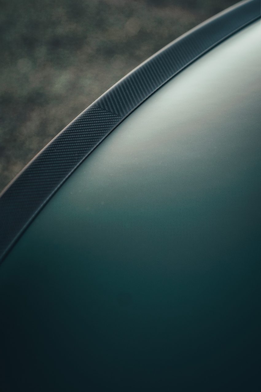 2021 Bentley Flying Spur V8 - Spoiler Phone Wallpaper 850x1276 #36
