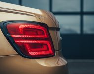 2021 Bentley Flying Spur V8 - Tail Light Wallpaper 190x150