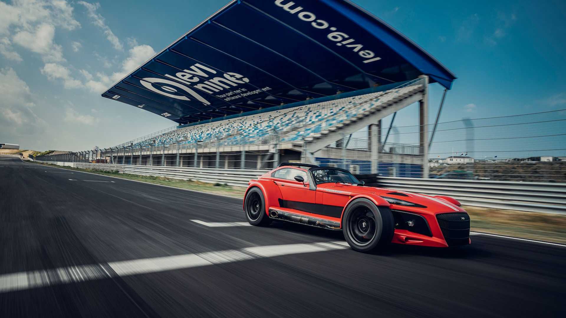 Download 2021 Donkervoort D8 GTO-JD70 R - Front Three-Quarter HD Wallpaper 1920x1080 #10