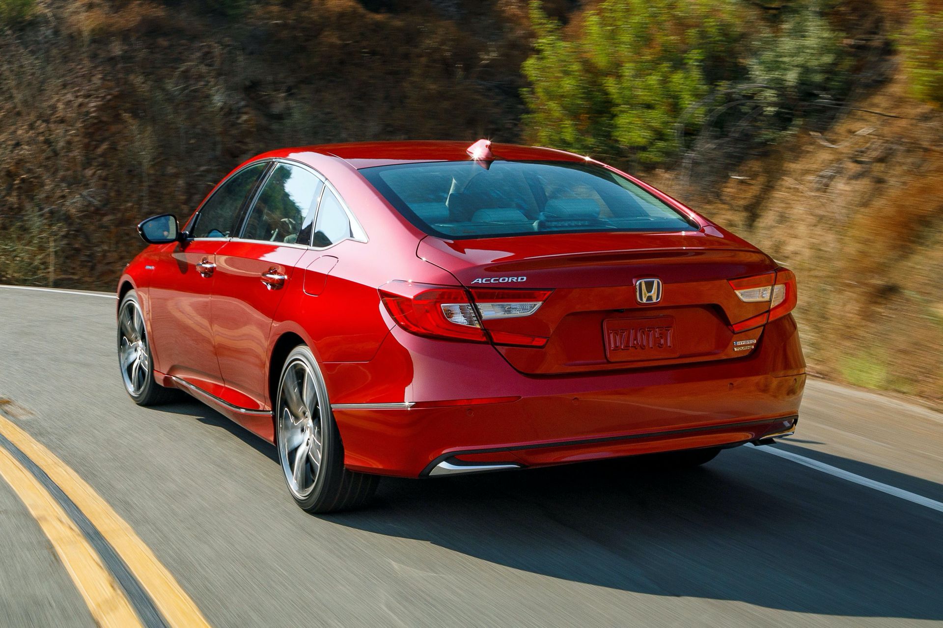 Download 2021 Honda Accord Hybrid - Rear Three-Quarter HD Wallpaper 1920x1279 #3