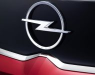 2021 Opel Crossland - Badge Wallpaper 190x150