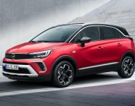 2021 Opel Crossland - Front Three-Quarter Wallpaper 190x150