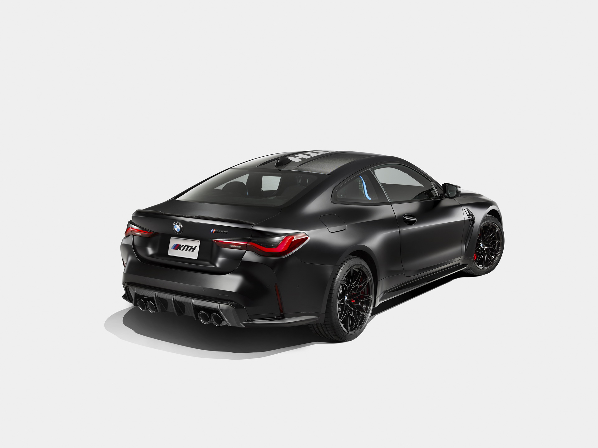 Download 2022 BMW M4 Competition x Kith - Rear Three-Quarter HD Wallpaper 1920x1439 #12