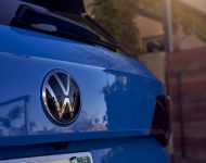2022 Volkswagen Taos - Badge Wallpaper 190x150
