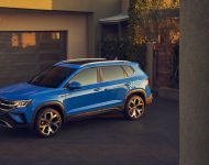 2022 Volkswagen Taos - Front Three-Quarter Wallpaper 190x150