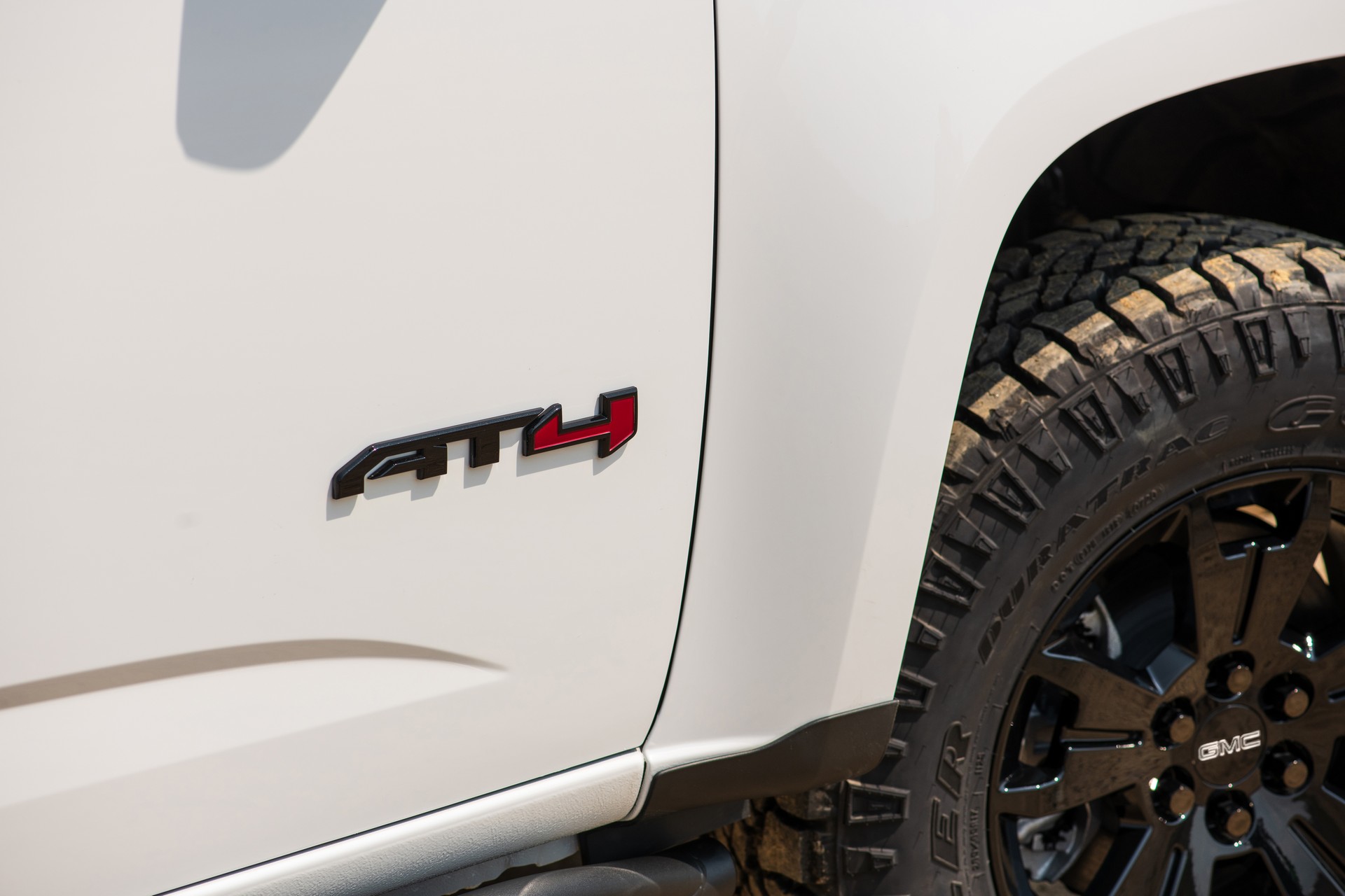 Download 2021 GMC Canyon AT4 Off-Road Performance Edition - Detail HD Wallpaper 1920x1280 #15