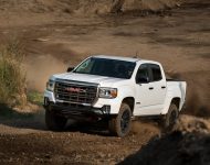 2021 GMC Canyon AT4 Off-Road Performance Edition - Front Three-Quarter Wallpaper 190x150