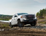 2021 GMC Canyon AT4 Off-Road Performance Edition - Front Three-Quarter Wallpaper 190x150