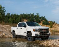 2021 GMC Canyon AT4 Off-Road Performance Edition - Front Three-Quarter Wallpaper 190x150