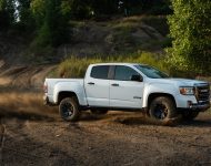 2021 GMC Canyon AT4 Off-Road Performance Edition - Front Three-Quarter Wallpaper 190x150