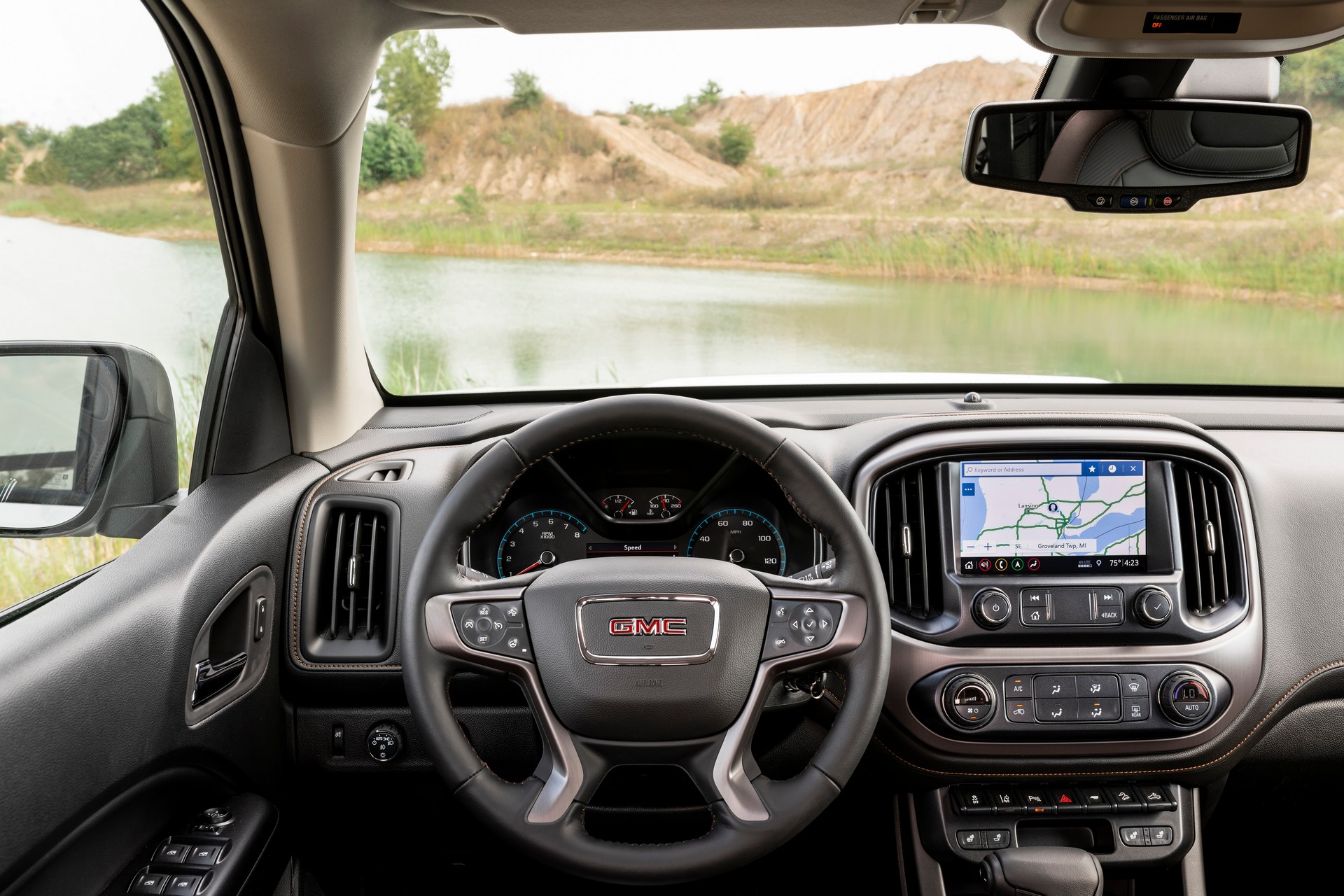 Download 2021 GMC Canyon AT4 Off-Road Performance Edition - Interior, Cockpit HD Wallpaper 1920x1280 #19