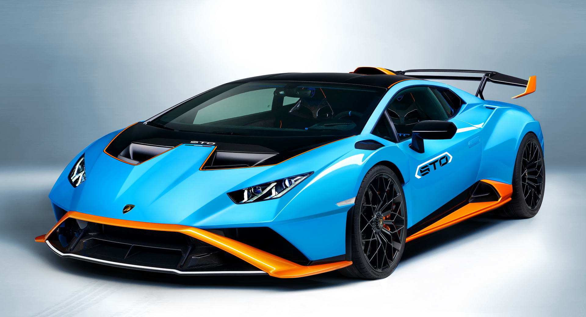 Download 2021 Lamborghini Huracán STO - Front Three-Quarter HD Wallpaper 1920x1040 #110