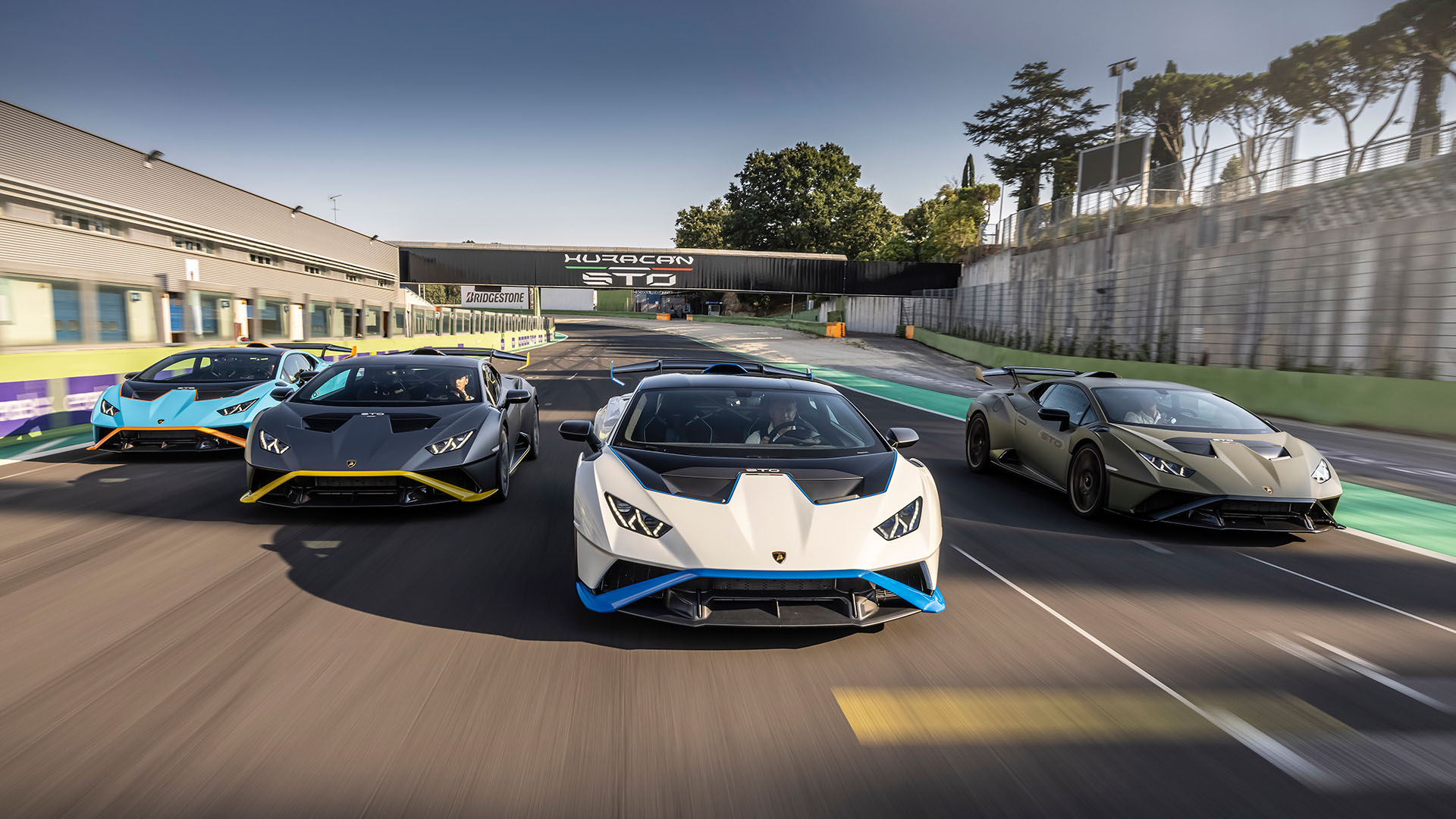 Download 2021 Lamborghini Huracán STO - Front HD Wallpaper 1920x1080 #38